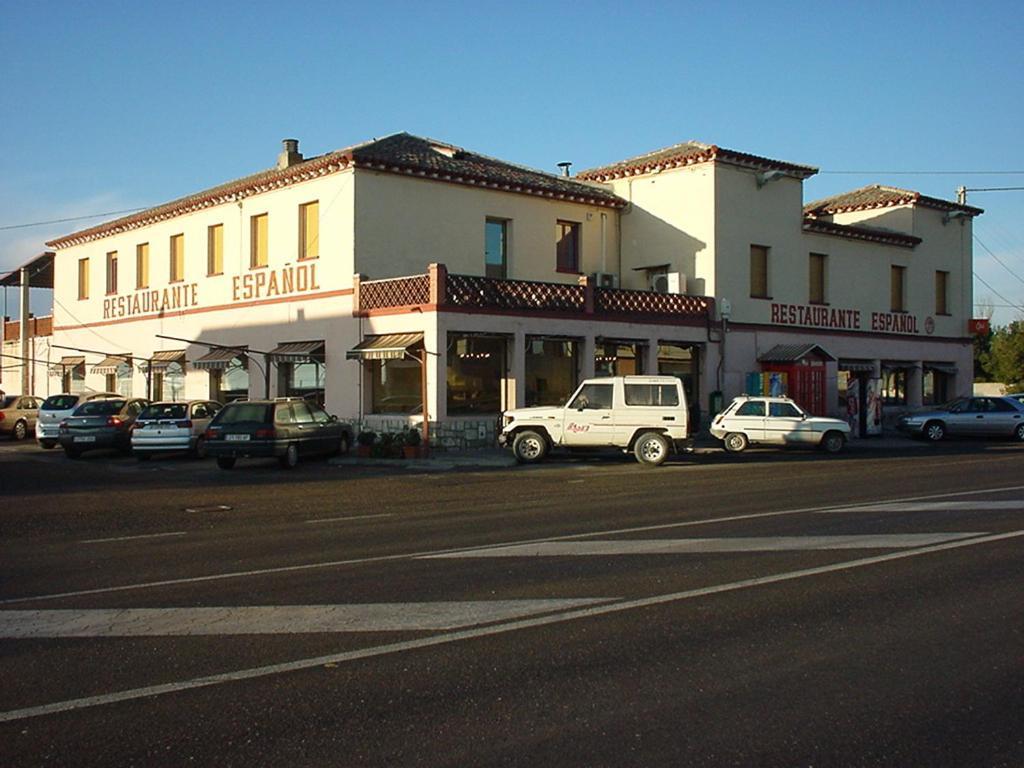 Bujaraloz Hostal Restaurante El Espanol מראה חיצוני תמונה