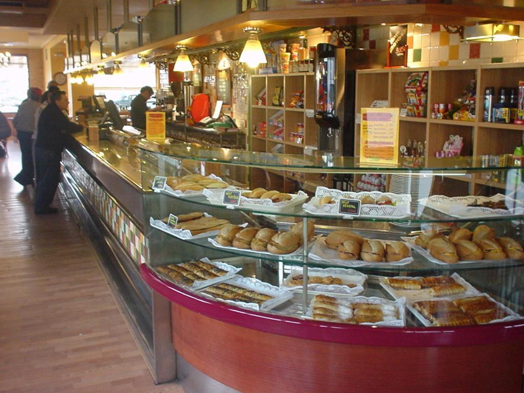 Bujaraloz Hostal Restaurante El Espanol מראה חיצוני תמונה